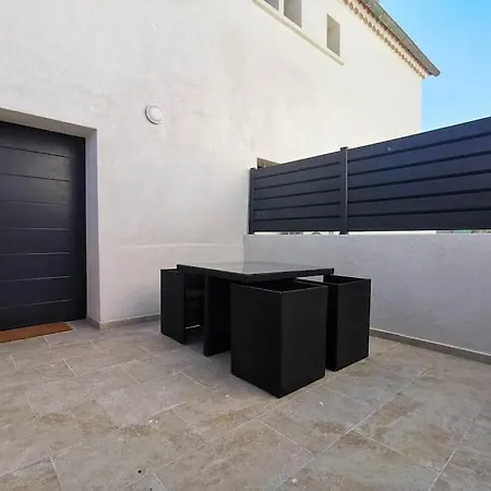 L'Elegant Duplex - Clim I Wifi I Proche Du Centre-Ville Miramas Exterior foto