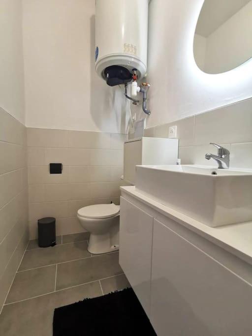 L'elegant Duplex - Clim I Wifi I Proche Du Centre-ville Appartement