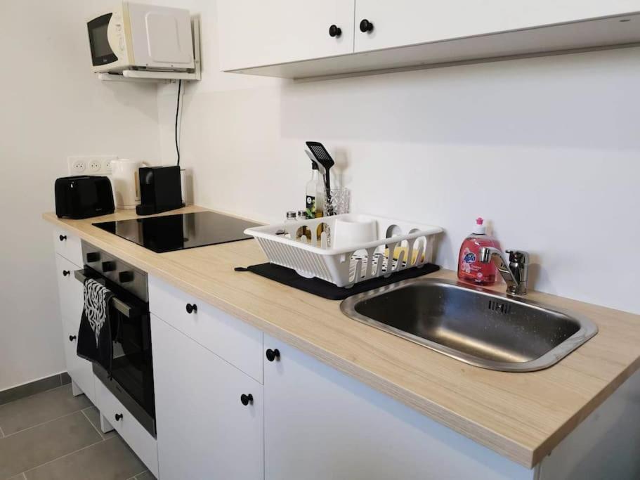 L'elegant Duplex - Clim I Wifi I Proche Du Centre-ville Miramas