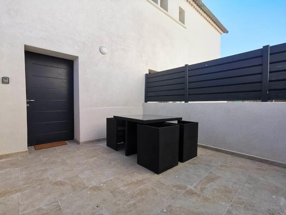 L'elegant Duplex - Clim I Wifi I Proche Du Centre-ville Appartement Miramas